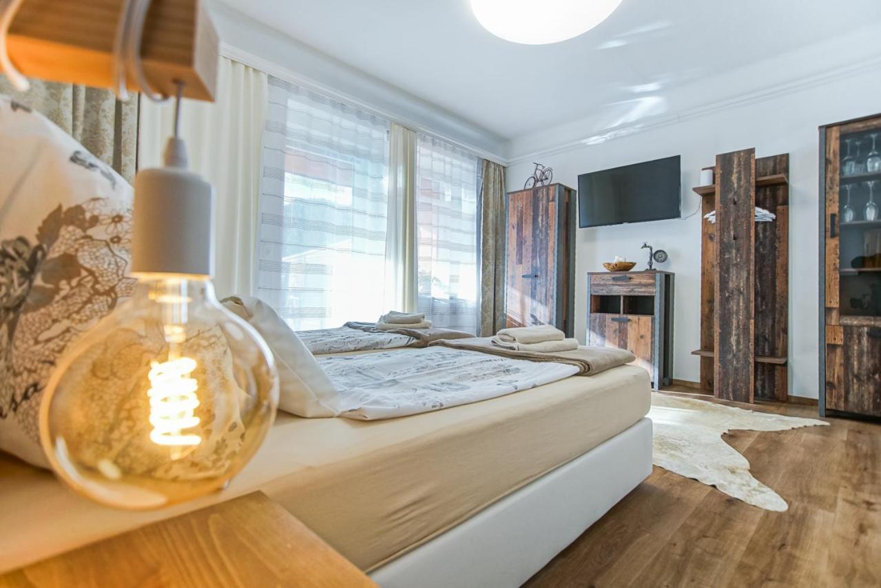 Auszeit Steiraland 3 Mit Ueberdachter Terasse Privatem Garten Und Gratis Parkplatz Leoben  Zewnętrze zdjęcie